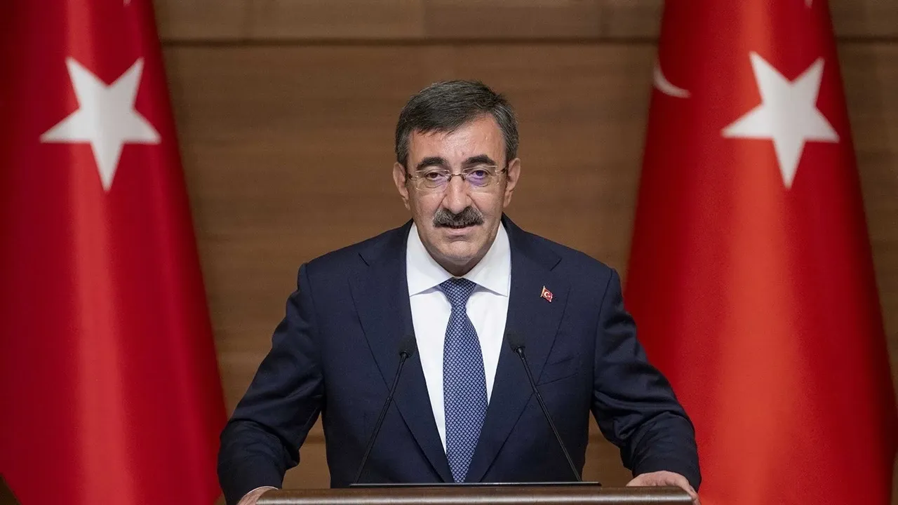 Cumhurbaşkanı Yardımcısı Cevdet Yılmaz’dan Yeni Kabine Üyelerine Tebrik Mesajı