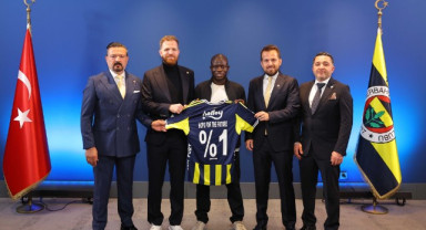 Fenerbahçe, N’Golo Kanté ile Resmi Sözleşme İmzaladı