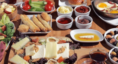 Sahurda Tok Kalmanın Yolları: Protein ve Tam Tahıllar Öne Çıkıyor