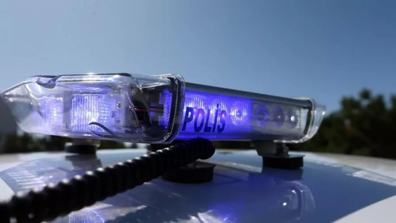 Samsun'da Durdurulan Araçta 25 Bin Sentetik Hap Ele Geçirildi