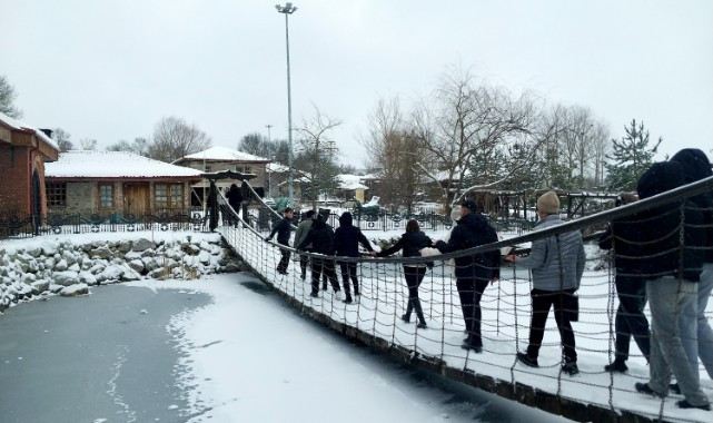Samsun'da Petek Genç’le Gençler Akdağ’ı Keşfe Doydu