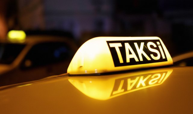 Taksilerde Kartlı Ödeme Dönemi Başladı: “Taksi Mali Cihaz” Zorunlu Oldu