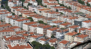 Yapı Ruhsatı ve Kullanma İzin Belgelerinde Artış ve Düşüşler