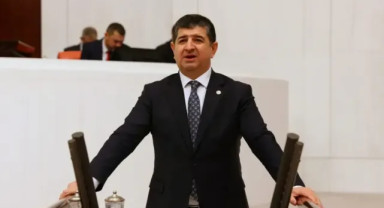 CHP PM Üyesi ve Antalya Milletvekili Cavit Arı’dan Ramazan Bayramı Mesajı