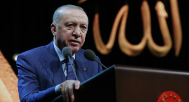 Cumhurbaşkanı Erdoğan: Gücümüz Yetiyorsa Elimizle, Yetmiyorsa Dilimizle Kötülüklere Karşı Koyacağız