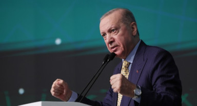 Cumhurbaşkanı Erdoğan: “Ülkemizi Bu Ateş Çukurundan Uzakta Tutmak Birinci Önceliğimizdir”