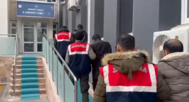 DEAŞ'a Yönelik 24 İldeki Operasyonlarda 88 Şüpheli Yakalandı