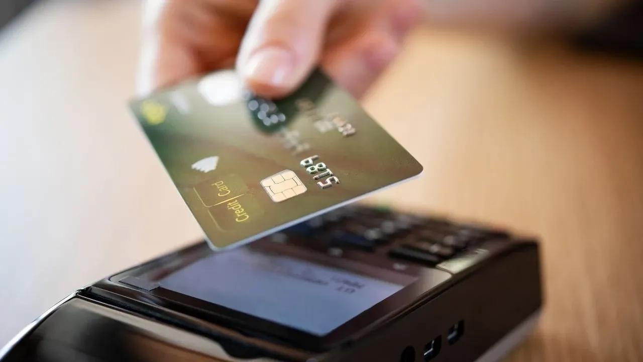 Kartlı Ödemeler Şubatta 2,2 Trilyon Liraya Ulaştı