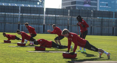 Samsunspor, Rayo Vallecano Maçı Hazırlıklarına Başladı