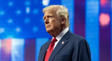 Trump: ABD-İran Görüşmeleri Orta Doğu'daki Düşmanlıkları Çözmek İçin Çok Verimli Geçti