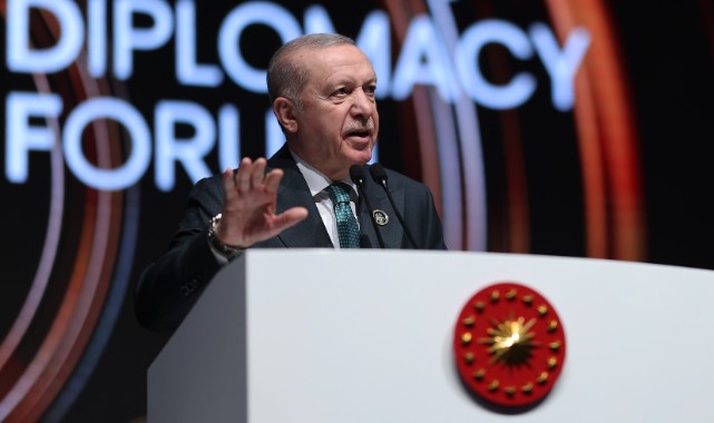 Cumhurbaşkanı Erdoğan: Anlaşmazlıkların Çözümünde Silahlar Değil Müzakereler Ön Planda Olmalı