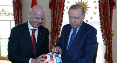 Cumhurbaşkanı Erdoğan, FIFA Başkanı Infantino’yu İstanbul’da Kabul Etti