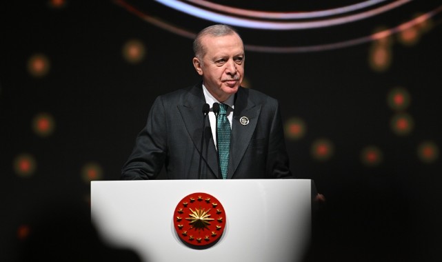 Cumhurbaşkanı Erdoğan’ın ADF Konuşması 3 Dilde Kitaplaştırıldı