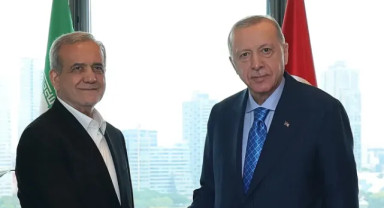 Cumhurbaşkanı Erdoğan, İran Cumhurbaşkanı Pezeşkiyan ile Ateşkes ve Bölgesel Güvenliği Görüştü