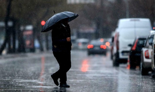 Hafta Sonuna Soğuk ve Yağışlı Hava Damga Vuracak