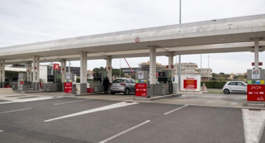 Ortadoğu’da Gerilim Azaldı, Enerji Fiyatları Haftayı Sert Düşüşle Kapattı