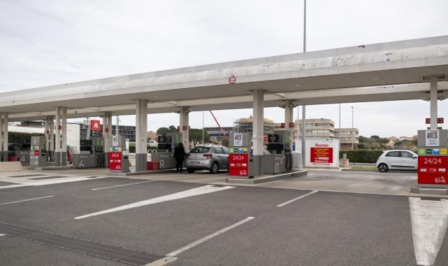 Ortadoğu’da Gerilim Azaldı, Enerji Fiyatları Haftayı Sert Düşüşle Kapattı