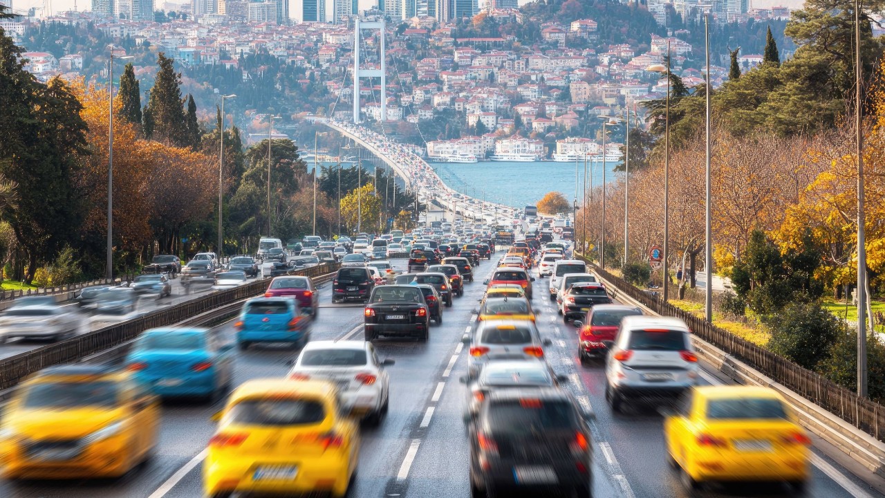 Trafik Kanununda Yeni Dönem: Araç İçi Kullanım Kurallarında Kapsamlı Değişiklikler Geliyor