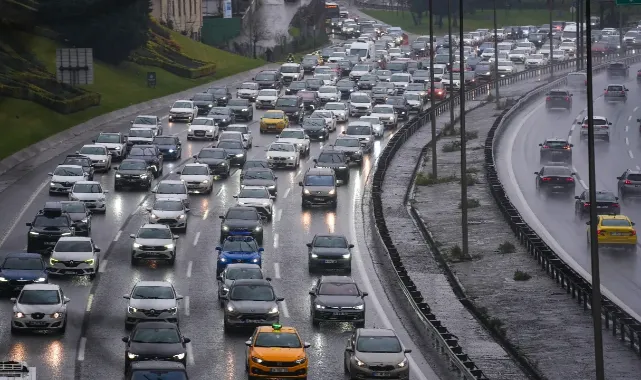 Türkiye'de Trafiğe Kayıtlı Araç Sayısı 34 Milyonu Aştı 