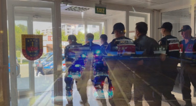 11 İlde Organize Suç Örgütlerine Yönelik Düzenlenen Operasyonlarda 71 Kişi Tutuklandı