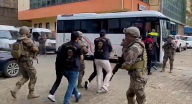 22 İlde Suç Örgütlerine Yönelik Düzenlenen Operasyonlarda 32 Şüpheli Yakalandı 