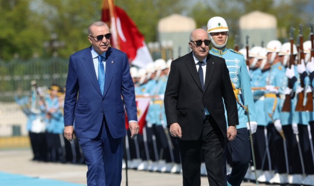 Cumhurbaşkanı Erdoğan, Cezayir Cumhurbaşkanı Tebbun’u Resmi Törenle Karşıladı