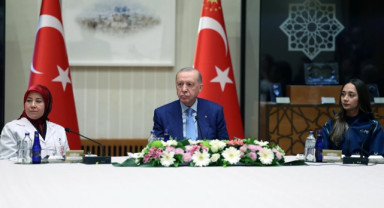 Cumhurbaşkanı Erdoğan: Emeğiyle Geçinen İşçilerimizin Hakkının Yenilmesine Asla Müsaade Etmeyiz
