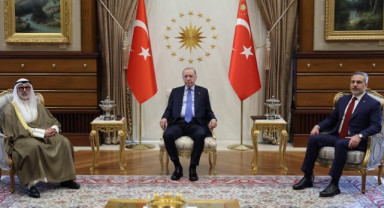 Cumhurbaşkanı Erdoğan, Kuveytli Bakanı Külliye’de Kabul Etti