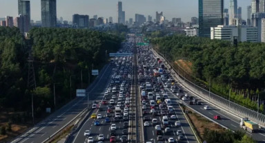 Kara Yollarında Bayram Trafiği Akıllı Sistemlerle Anlık İzlenecek