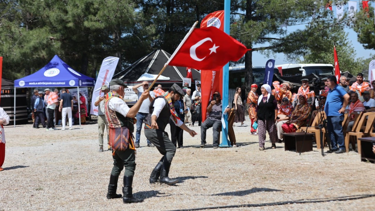 17. Uluslararası Yörük-Türkmen Toyu Coşkuyla Tamamlandı