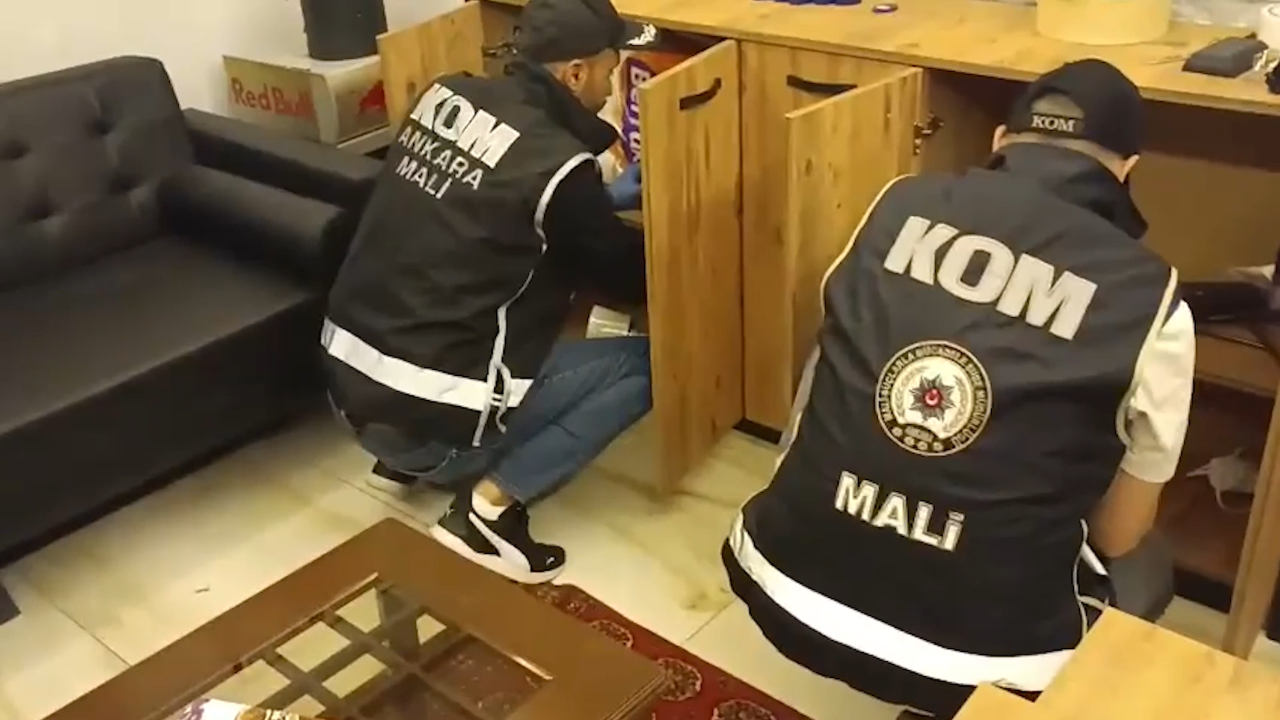 65 İlde Mali Suç Örgütlerine Yönelik Düzenlenen Operasyonlarda 346 Kişi Gözaltına Alındı