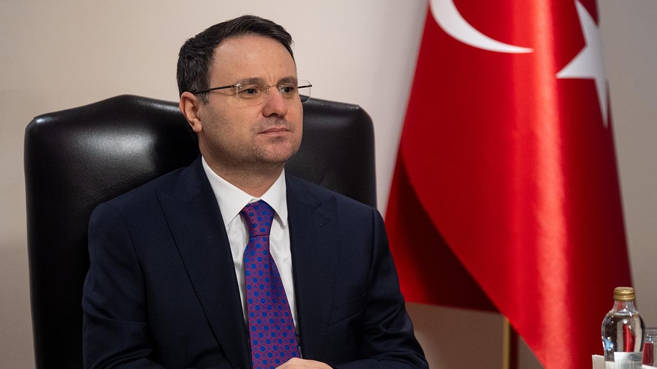 Bakan Gürlek: Suç Örgütlerine Yönelik 7 İlde Eş Zamanlı Operasyon