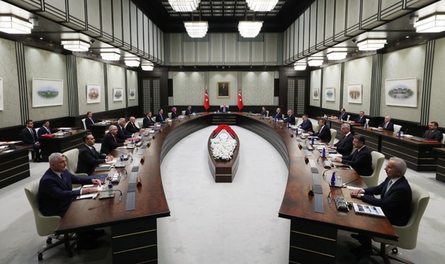 Cumhurbaşkanlığı Kabinesi Erdoğan Başkanlığında Toplandı