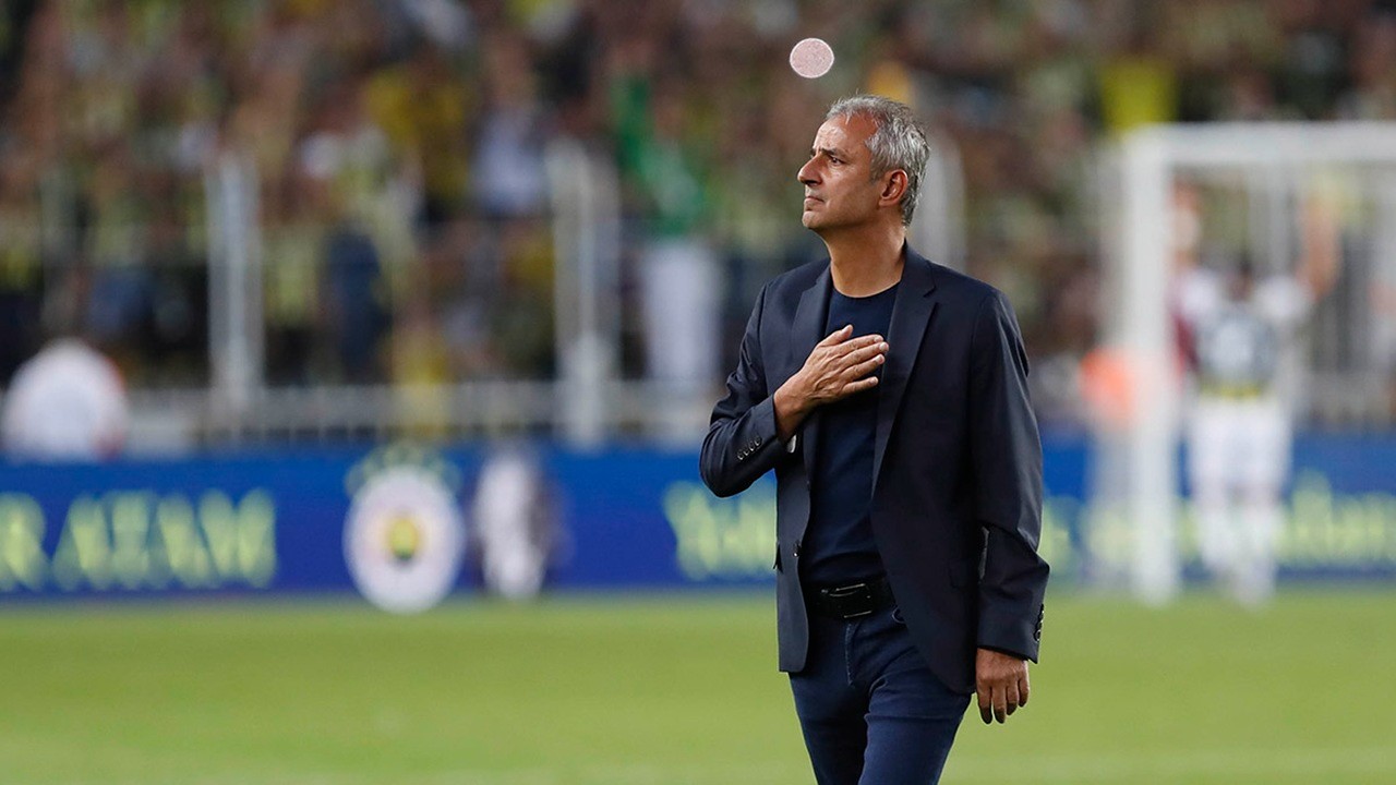 Fenerbahçe'de Teknik Direktörlük Görevine İsmail Kartal Getirildi