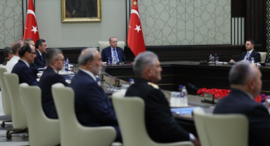 Kabine Bugün Beştepe'de Toplanıyor: Gündemde NATO Zirvesi ve Erdoğan-Trump Görüşmesi