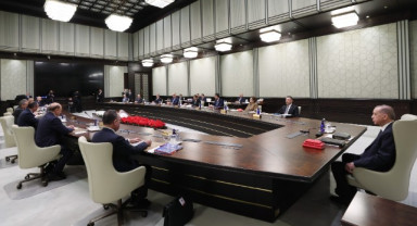 Kabine Yoğun Gündemle Toplanıyor: Orta Doğu, Ekonomi ve Terörle Mücadele Masada