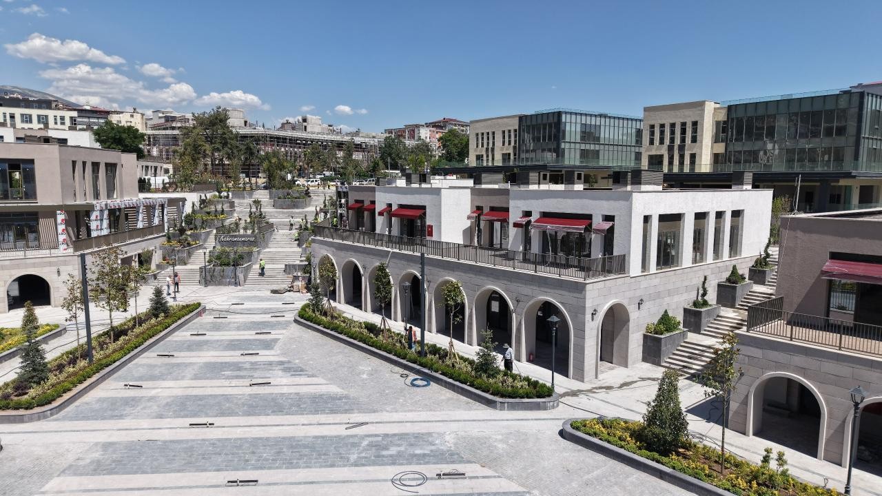 Kahramanmaraş’ta Yeniden İnşa Çalışmalarında Yeni Aşama