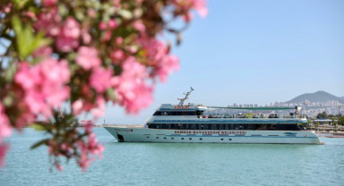 Samsun'da Gezi Gemileri Yeni Sezonda Turizme Açıldı