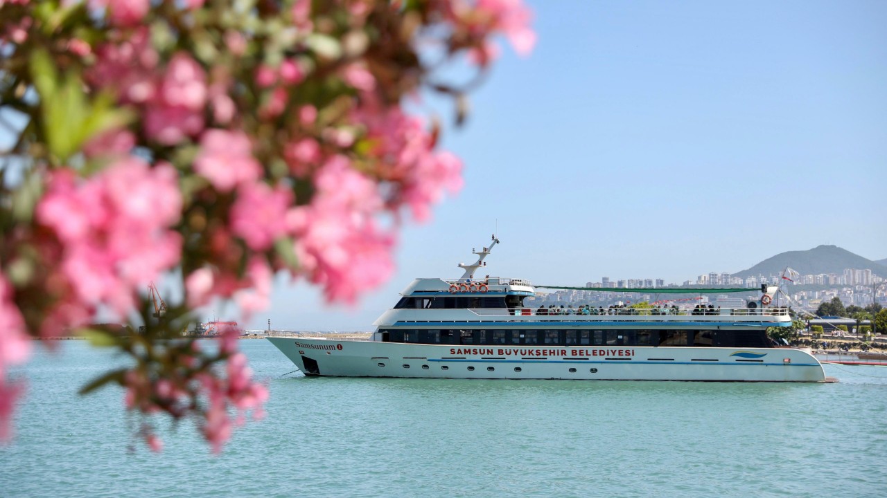 Samsun'da Gezi Gemileri Yeni Sezonda Turizme Açıldı