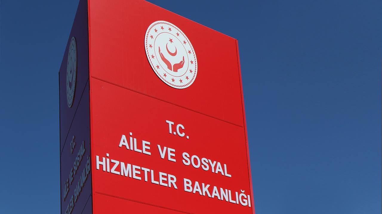 Aile ve Sosyal Hizmetler Bakanlığı: Rojin Kabaiş Soruşturmasını İlk Günden Beri Takip Ediyoruz