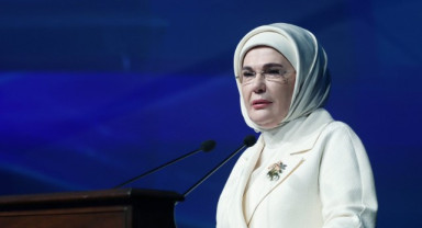 Emine Erdoğan'dan 15 Temmuz Mesajı: 