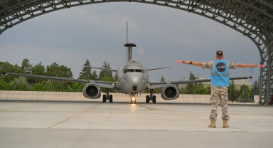 HİK Uçağı NATO Liderler Zirvesi'nde Görevini Tamamladı