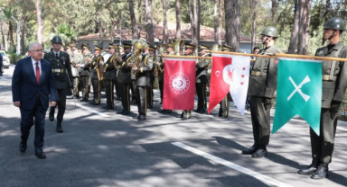 Milli Savunma Bakanı Güler, Kıbrıs Türk Barış Kuvvetleri Komutanlığını Ziyaret Etti