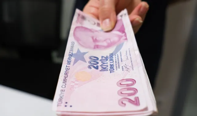 Üniversite Öğrencilerine Aylık 13 Bin 750 Lira Burs Desteği