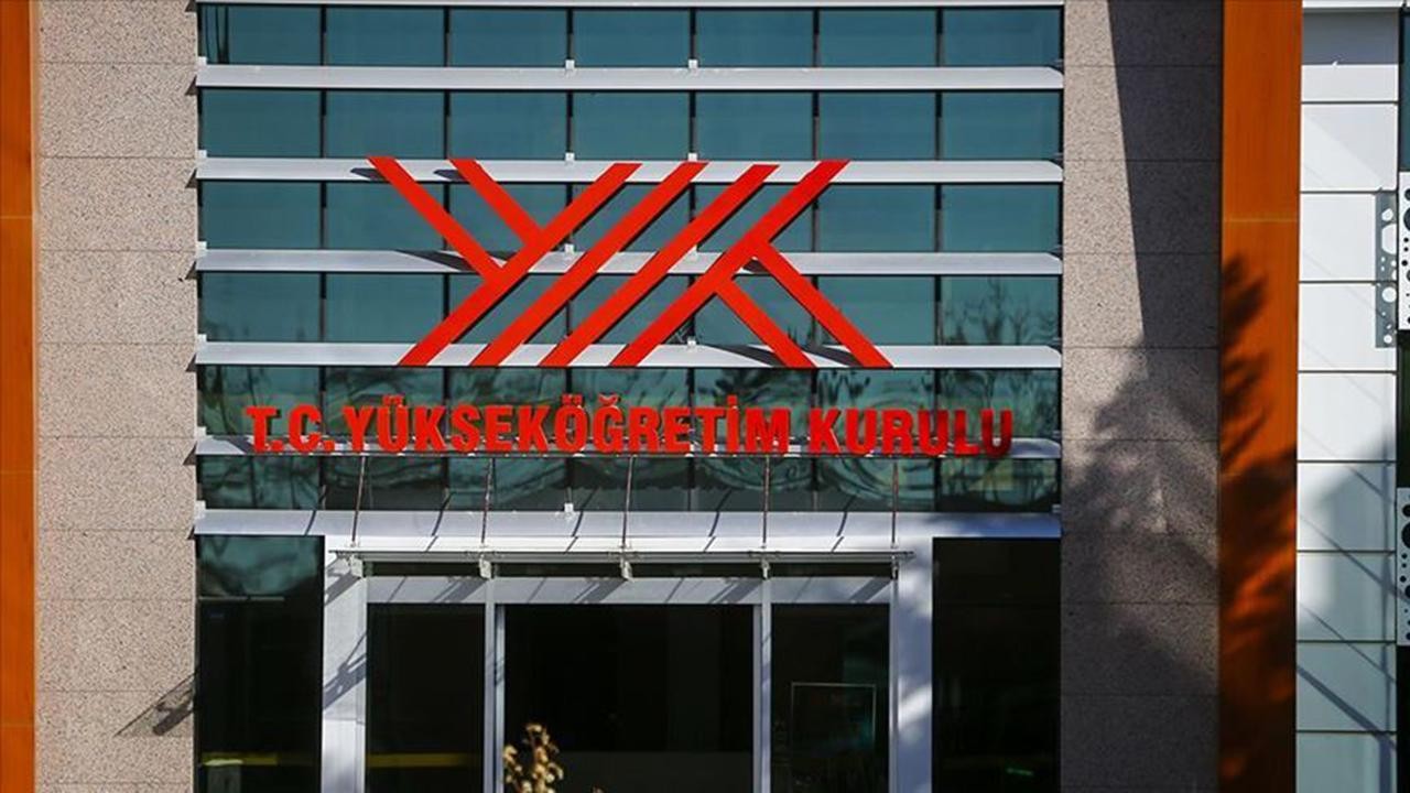 YÖK'ten Depremzede Üniversite Öğrencilerine Bir Yıl Daha Özel Öğrencilik Desteği